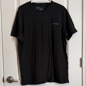 Columbia Men's Charcoal Short Sleeve Tee